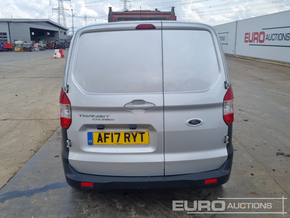 2017 Ford Transit Courier - Dostavno vozilo: slika 4 2017 Ford Transit Courier - Dostavno vozilo: slika 4