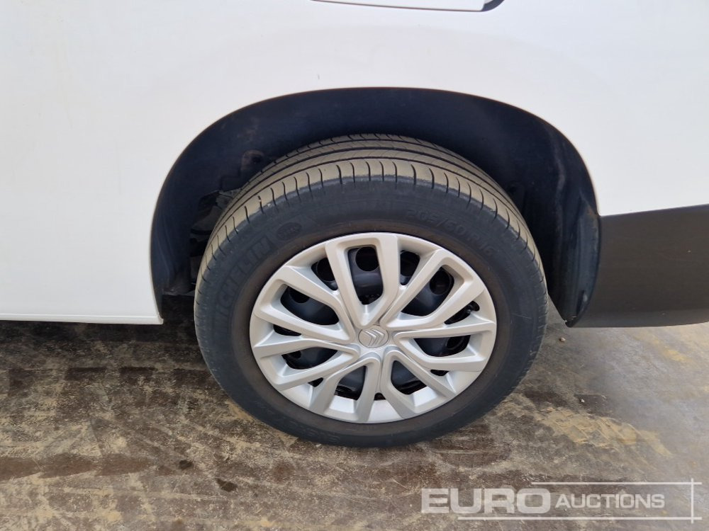 Dostavno vozilo 2020 Citroen Berlingo: slika 10