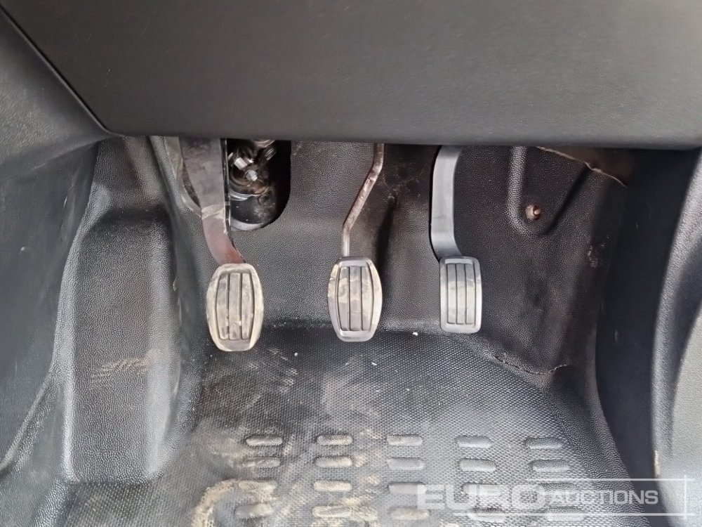 Dostavno vozilo 2020 Citroen Berlingo: slika 30