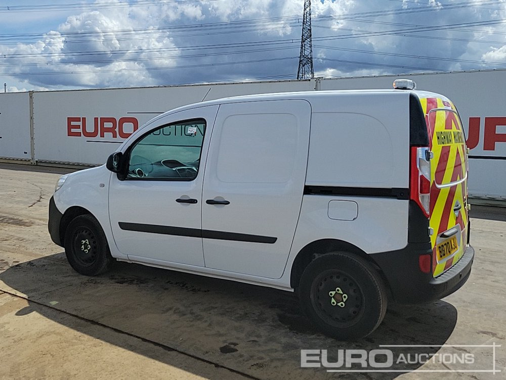 2020 Nissan NV250 - Dostavno vozilo: slika 3 2020 Nissan NV250 - Dostavno vozilo: slika 3