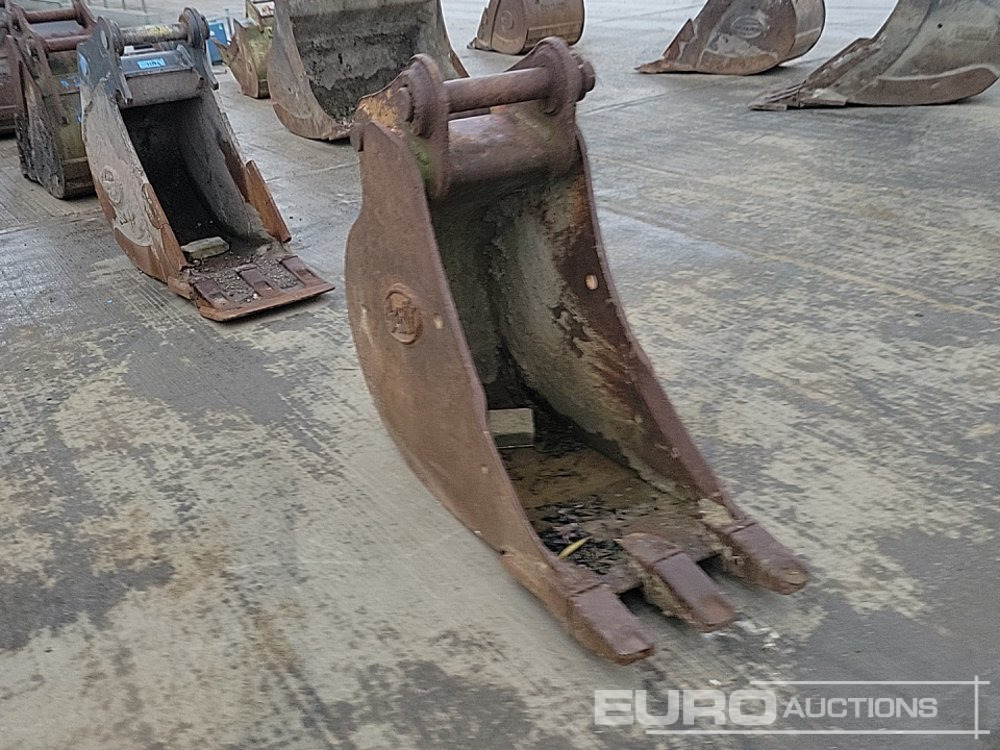 Geith 18" Digging Bucket 65mm Pin to suit 13 Ton Excavator - Kašika: slika 3 Geith 18" Digging Bucket 65mm Pin to suit 13 Ton Excavator - Kašika: slika 3