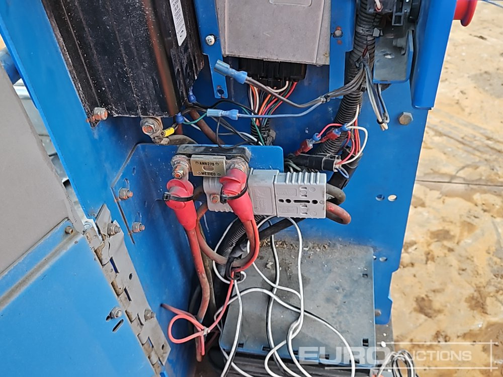 Jarbolna penjajuća platforma Genie GR-15: slika 19 Jarbolna penjajuća platforma Genie GR-15: slika 19