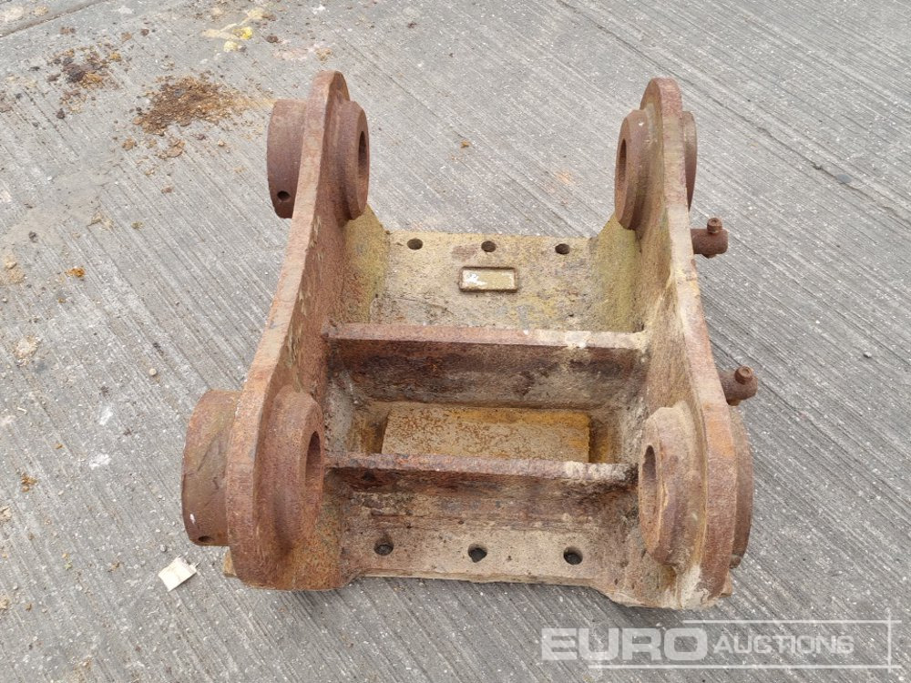 Headstock 80mm Pin to suit 20 Ton Excavator - Hidraulični čekić: slika 4 Headstock 80mm Pin to suit 20 Ton Excavator - Hidraulični čekić: slika 4
