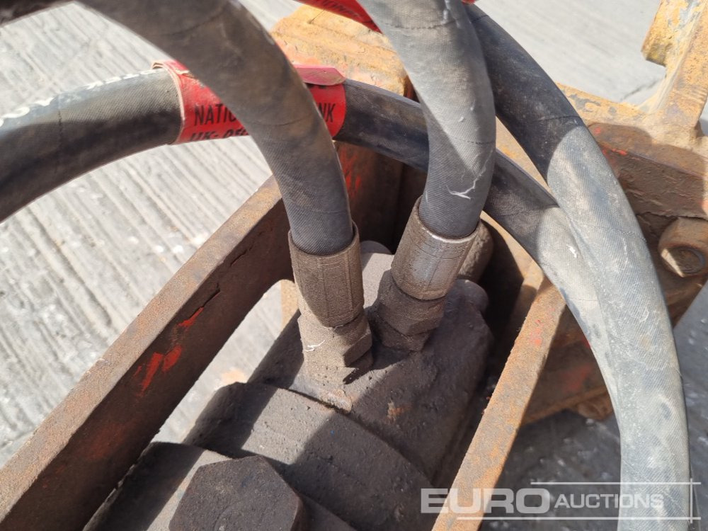 Hidraulični čekić Hydraulic Breaker 30mm Pin to suit Mini Excavator: slika 11