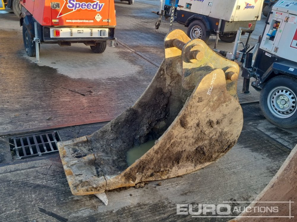 JCB 24" Digging Bucket 65mm Pin to suit 13 Ton Excavator - Kašika: slika 1 JCB 24" Digging Bucket 65mm Pin to suit 13 Ton Excavator - Kašika: slika 1