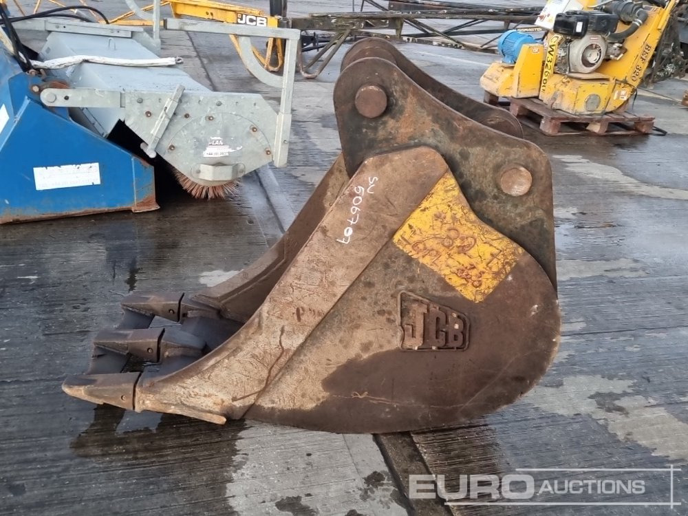 JCB 24" Digging Bucket 80mm Pin to suit 20 Ton Excavator - Kašika: slika 2 JCB 24" Digging Bucket 80mm Pin to suit 20 Ton Excavator - Kašika: slika 2