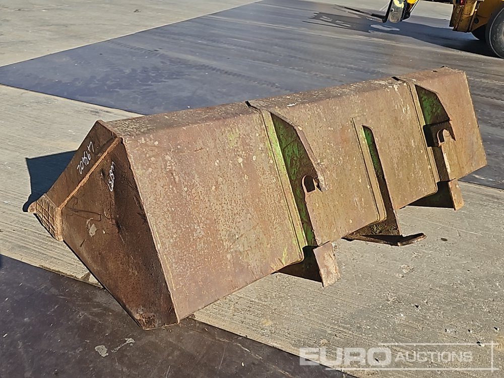 JCB 92" Loading Bucket to suit Telehandler - Kašika: slika 3 JCB 92" Loading Bucket to suit Telehandler - Kašika: slika 3