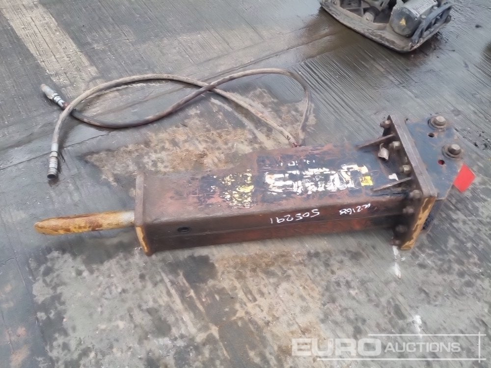 JCB Hydraulic Breaker 35mm Pin to suit Mini Excavator - Hidraulični čekić: slika 2 JCB Hydraulic Breaker 35mm Pin to suit Mini Excavator - Hidraulični čekić: slika 2