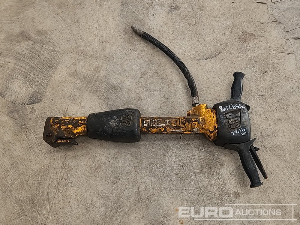 JCB Hydraulic Breaker - Mašina za asfalt: slika 2 JCB Hydraulic Breaker - Mašina za asfalt: slika 2