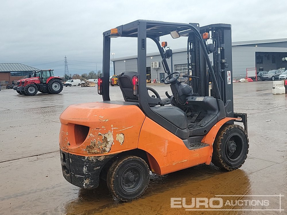 Komatsu FD35AT - Viljuškar: slika 5 Komatsu FD35AT - Viljuškar: slika 5