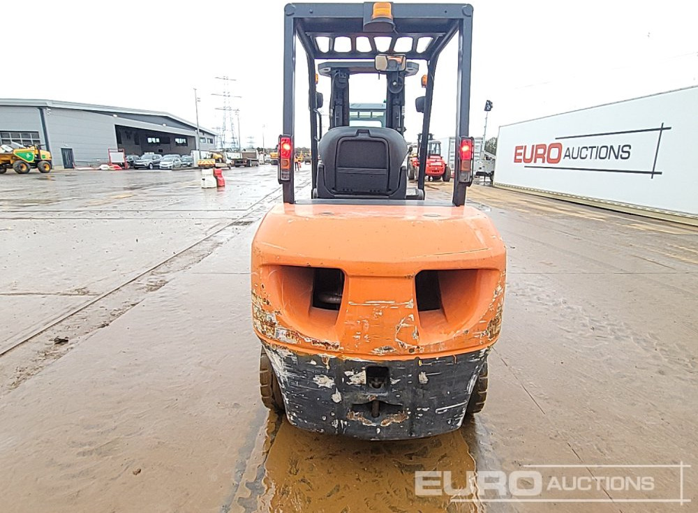 Komatsu FD35AT - Viljuškar: slika 4 Komatsu FD35AT - Viljuškar: slika 4