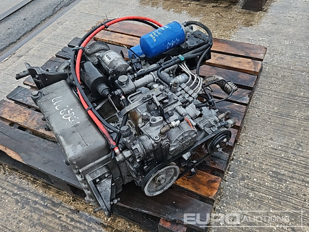 Kubota 4 Cylinder Engine - Motor: slika 1 Kubota 4 Cylinder Engine - Motor: slika 1