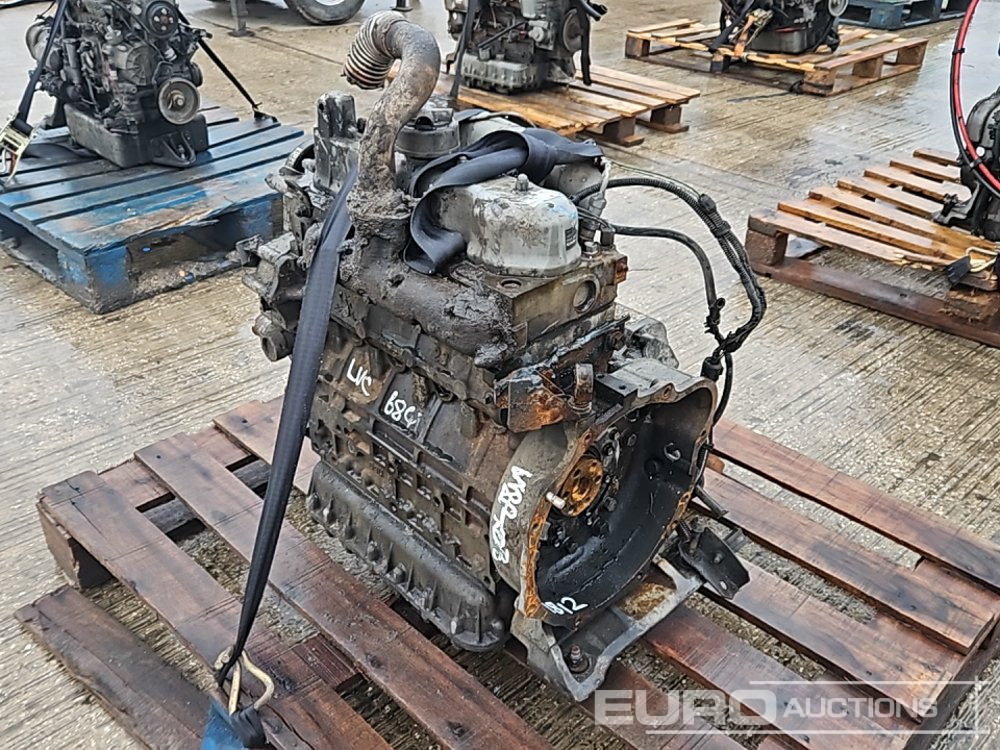 Kubota 4 Cylinder Engine - Motor: slika 5 Kubota 4 Cylinder Engine - Motor: slika 5