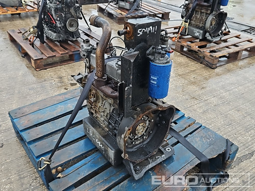 Kubota 4 Cylinder Engine - Motor: slika 5 Kubota 4 Cylinder Engine - Motor: slika 5
