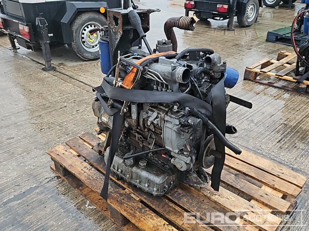 Kubota 4 Cylinder Engine - Motor: slika 1 Kubota 4 Cylinder Engine - Motor: slika 1
