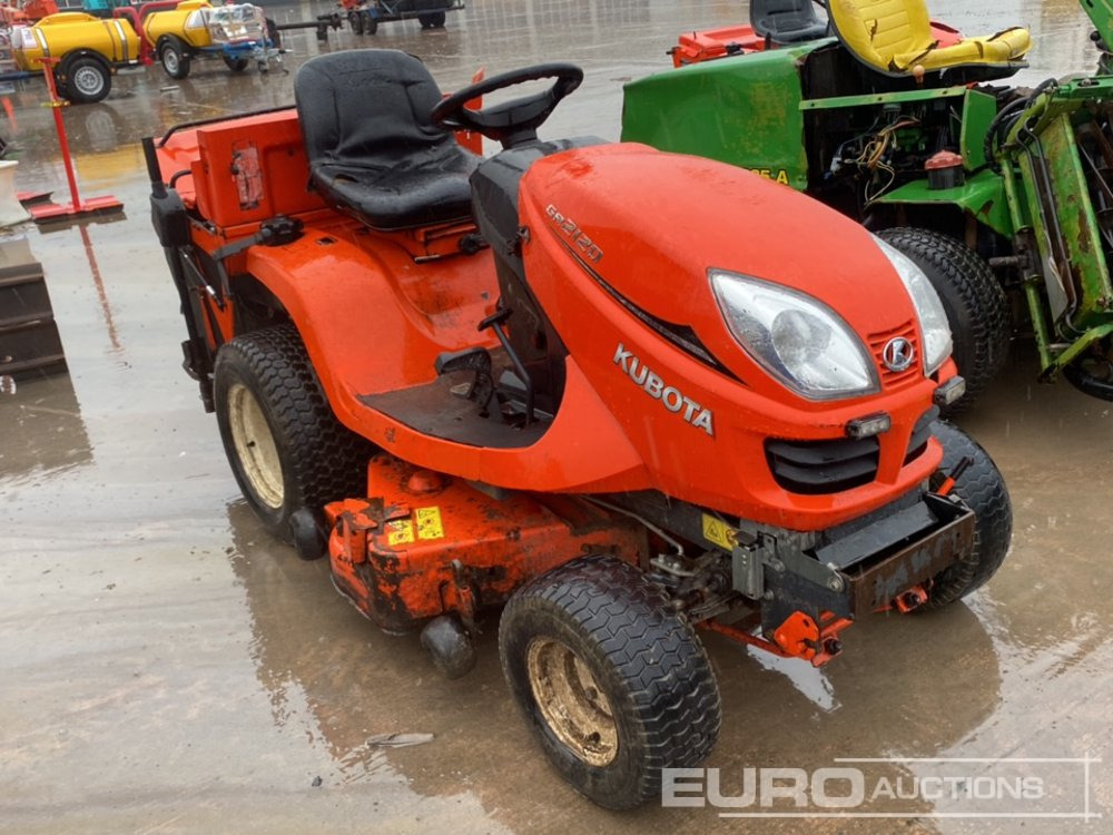 Kubota GR2120 - Baštenska kosačica: slika 4 Kubota GR2120 - Baštenska kosačica: slika 4