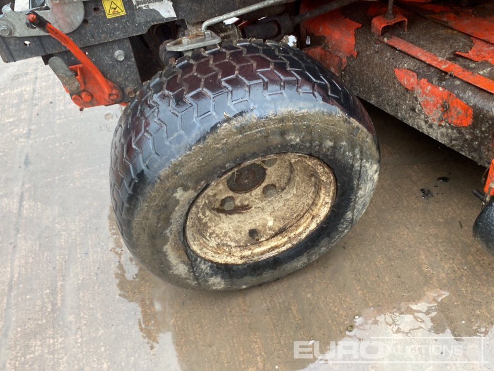 Kubota GR2120 - Baštenska kosačica: slika 5 Kubota GR2120 - Baštenska kosačica: slika 5