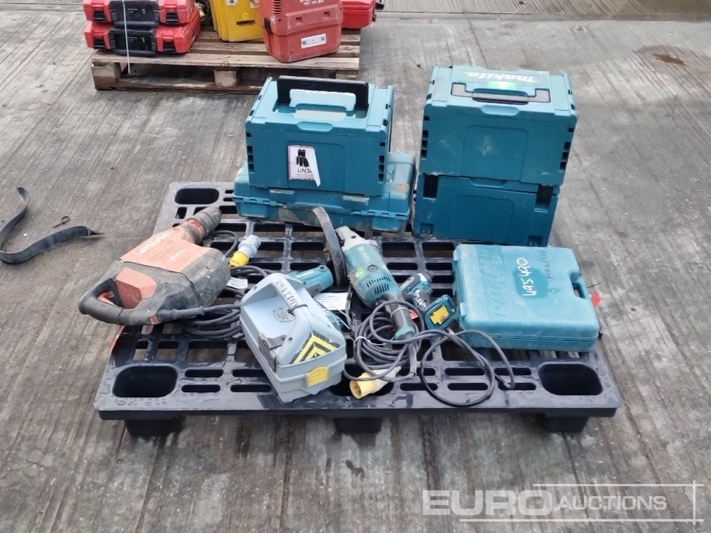 Makita 110Volt Angle Grinder, 110Volt Impact Wrench (2 of), Battery Circular Saw (2 of), Battery Multi Tool, Battery Reciprocating Saw, Battery Impact Wrench, Hilti AVT 110Volt HammerDrill, Radio Dete - Građevinska oprema: slika 4 Makita 110Volt Angle Grinder, 110Volt Impact Wrench (2 of), Battery Circular Saw (2 of), Battery Multi Tool, Battery Reciprocating Saw, Battery Impact Wrench, Hilti AVT 110Volt HammerDrill, Radio Dete - Građevinska oprema: slika 4