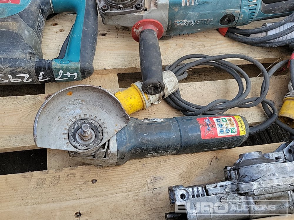 Građevinska oprema Makita 110Volt Cut Off Saw, Belt Sander, Grinder (2 of), Reciprocating Saw (2 of), Hammer Drill, Screwdriver: slika 15