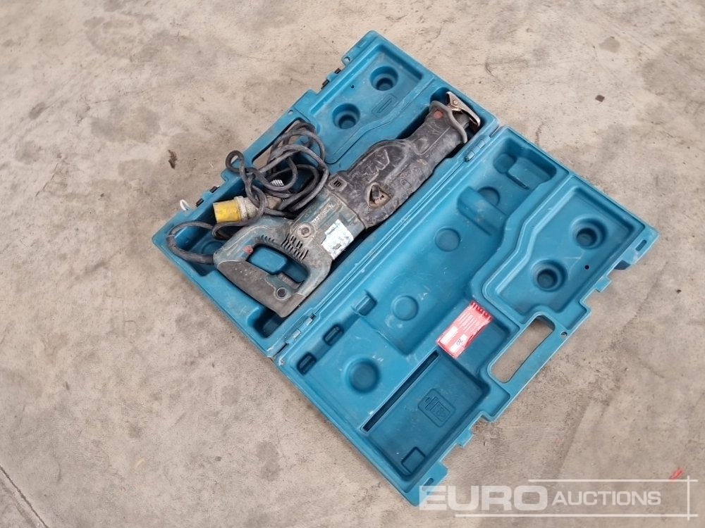 Makita HR3070C 110 Volt Recip Saw - Građevinska oprema: slika 3 Makita HR3070C 110 Volt Recip Saw - Građevinska oprema: slika 3