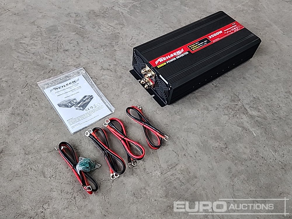 Гаражна опрема Maranello 530 12/24 Volt Battery Charger & Neilsen 3500W Power Inverter (2 of): slika 13 Гаражна опрема Maranello 530 12/24 Volt Battery Charger & Neilsen 3500W Power Inverter (2 of): slika 13
