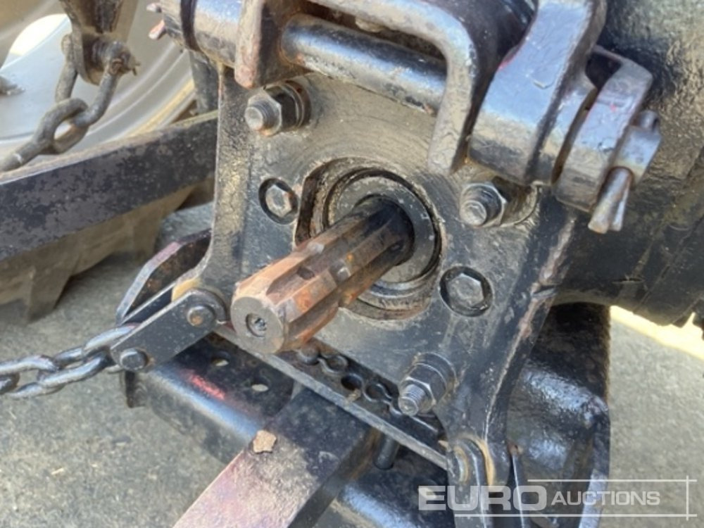 Massey Ferguson 240 - Traktor: slika 5 Massey Ferguson 240 - Traktor: slika 5