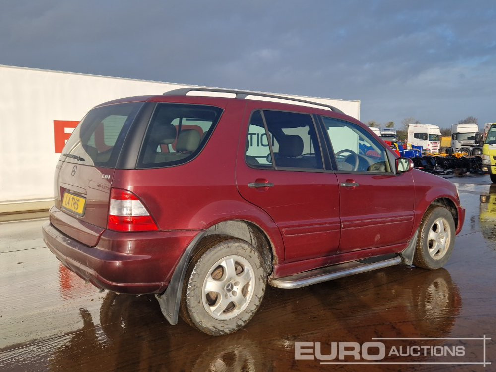 Mercedes ML270 - SUVSUV: slika 5 Mercedes ML270 - SUVSUV: slika 5