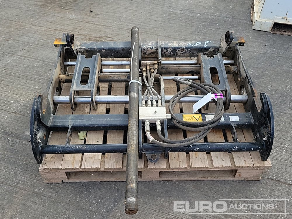 2021 JCB Q-FIT - Oprema za rukovanje materijalima: slika 4 2021 JCB Q-FIT - Oprema za rukovanje materijalima: slika 4