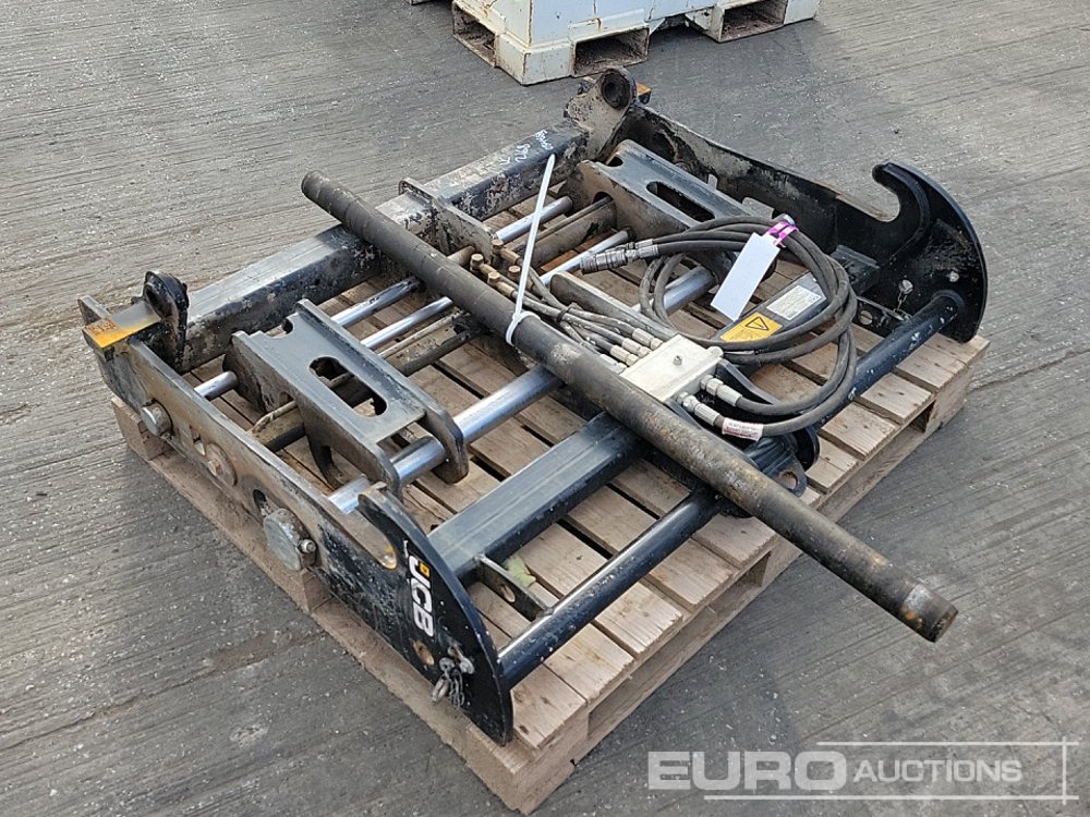 2021 JCB Q-FIT - Oprema za rukovanje materijalima: slika 3 2021 JCB Q-FIT - Oprema za rukovanje materijalima: slika 3