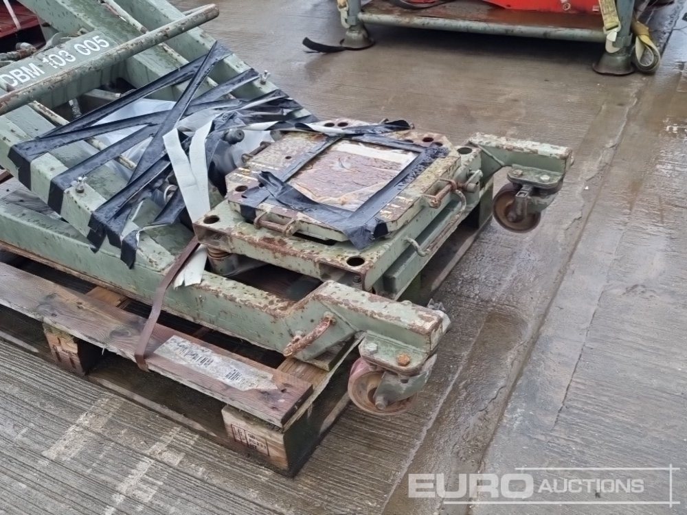 Oprema za rukovanje materijalima Carlisle Engineering Hydraulic Trolley Lift: slika 25