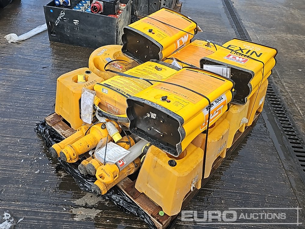 Pallet of 110Volt Lighting, Battery Lighting - Građevinska oprema: slika 5 Pallet of 110Volt Lighting, Battery Lighting - Građevinska oprema: slika 5