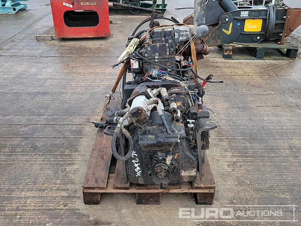 Perkins 4 Cylinder Engine, Gearbox - Motor: slika 4 Perkins 4 Cylinder Engine, Gearbox - Motor: slika 4