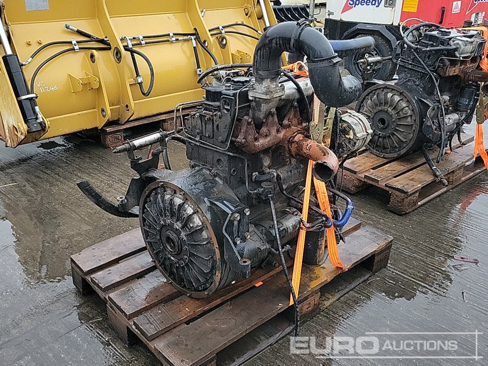 Perkins 4 Cylinder Engine - Motor: slika 5 Perkins 4 Cylinder Engine - Motor: slika 5