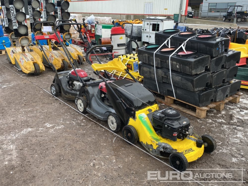 Petrol Lawnmowers (3 of) - Baštenska kosačica: slika 3 Petrol Lawnmowers (3 of) - Baštenska kosačica: slika 3