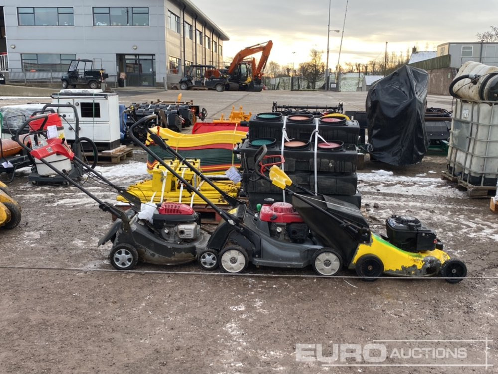 Petrol Lawnmowers (3 of) - Baštenska kosačica: slika 2 Petrol Lawnmowers (3 of) - Baštenska kosačica: slika 2