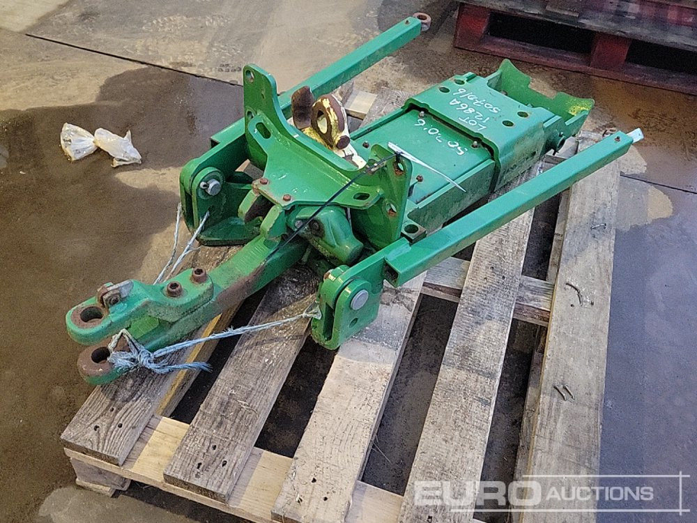 John Deere Pick Up Hitch to suit Tractor - Poljoprivredna mašina: slika 1 John Deere Pick Up Hitch to suit Tractor - Poljoprivredna mašina: slika 1