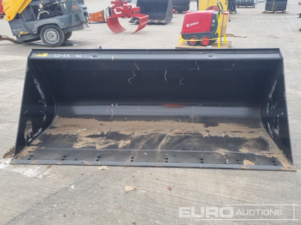 Poljoprivredna mašina Unused Strickland 90" Loading Bucket to suit JCB Telehandler: slika 8