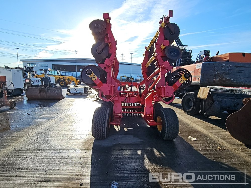 Vaderstad 650 - Poljoprivredna mašina: slika 4 Vaderstad 650 - Poljoprivredna mašina: slika 4