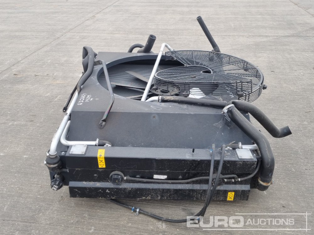 Radiator & Fan to suit Engine - Rezervni deo: slika 2 Radiator & Fan to suit Engine - Rezervni deo: slika 2
