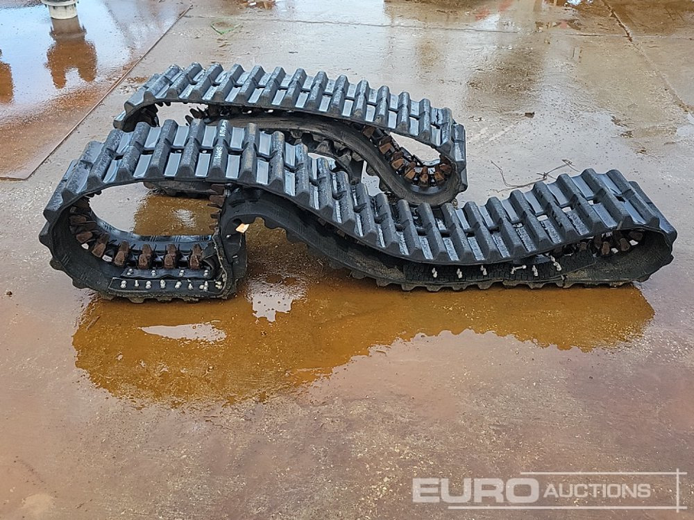 Rubber Tracks to suit Crawler Tractor (2 of) - Šine za Građevinska mašina: slika 2 Rubber Tracks to suit Crawler Tractor (2 of) - Šine za Građevinska mašina: slika 2