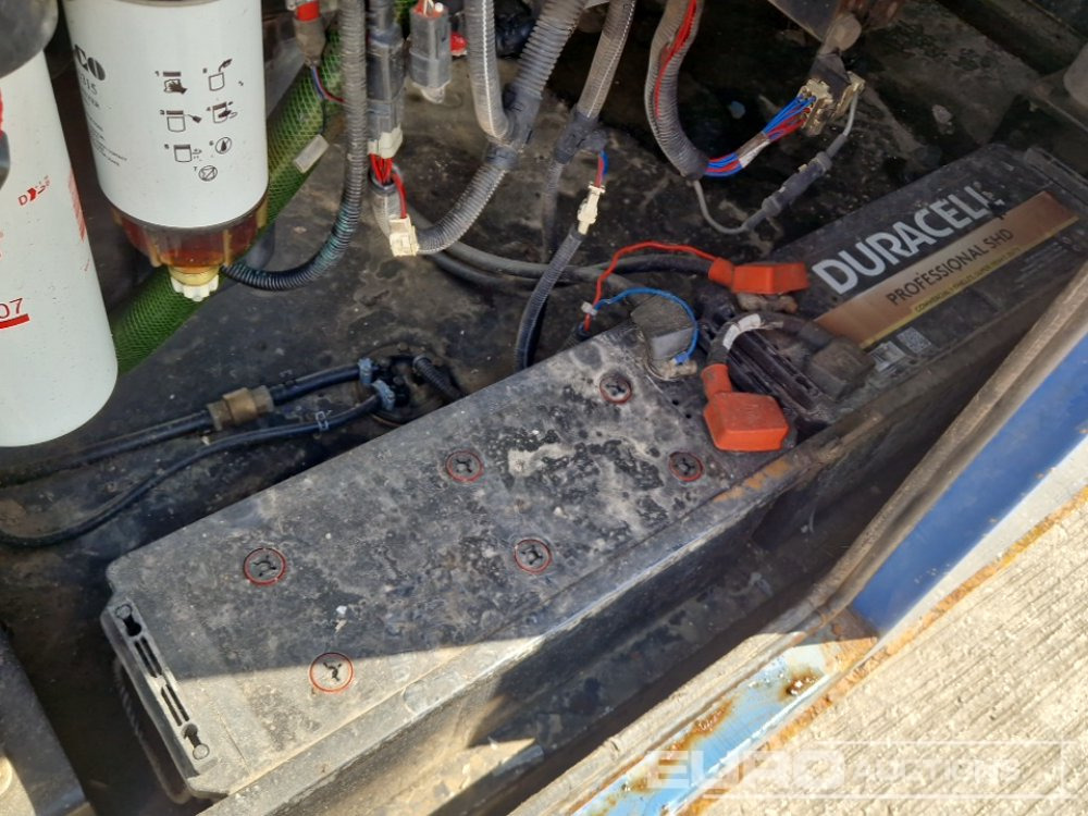 Set generatora SDMO 380kVA Generator, Volvo Engine: slika 22