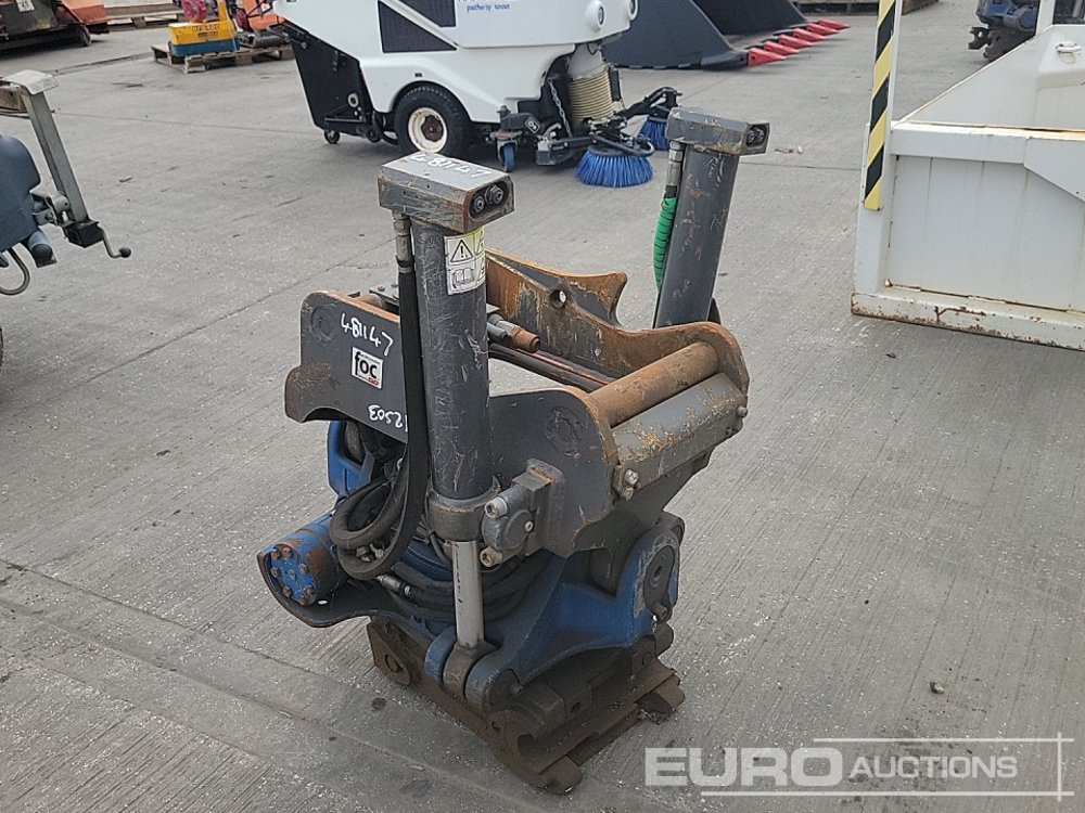 SMP Hydraulic Tilt Rotator QH 60mm Pin to suit 10 Ton Excavator - Brza spojnica: slika 1 SMP Hydraulic Tilt Rotator QH 60mm Pin to suit 10 Ton Excavator - Brza spojnica: slika 1