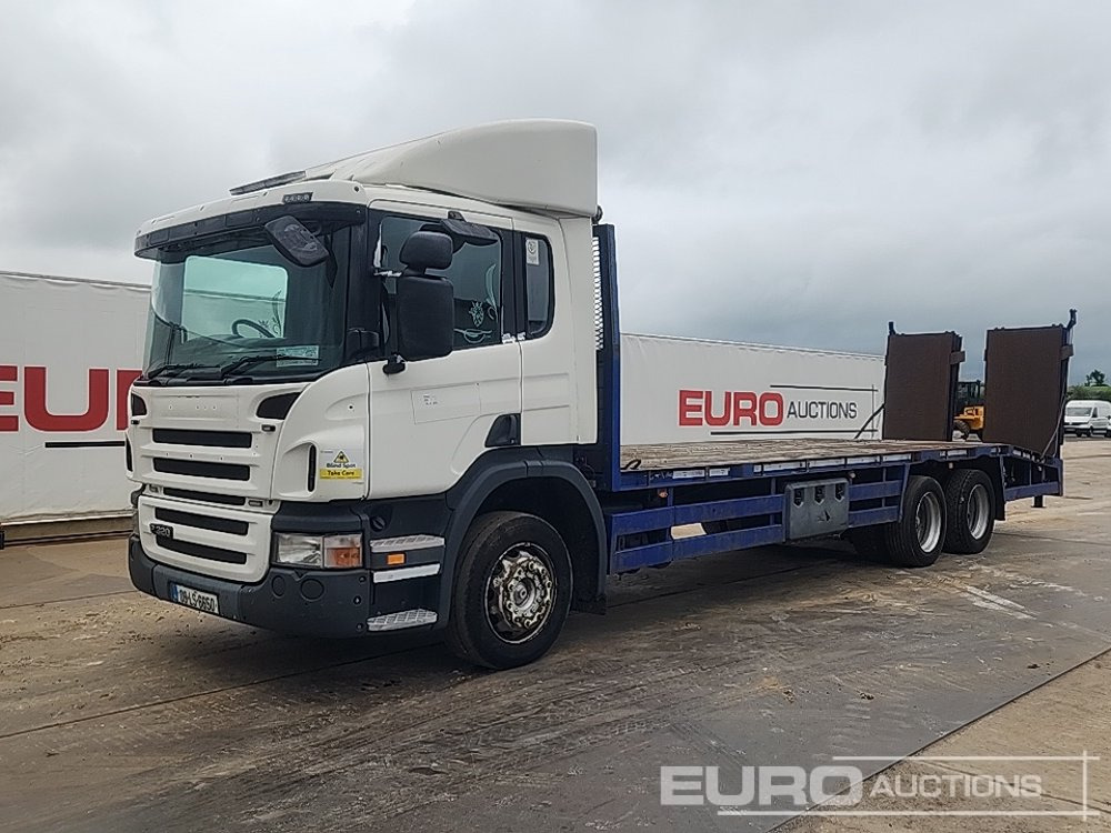 Scania P320 - Kamion sa tovarnim sandukom: slika 1 Scania P320 - Kamion sa tovarnim sandukom: slika 1