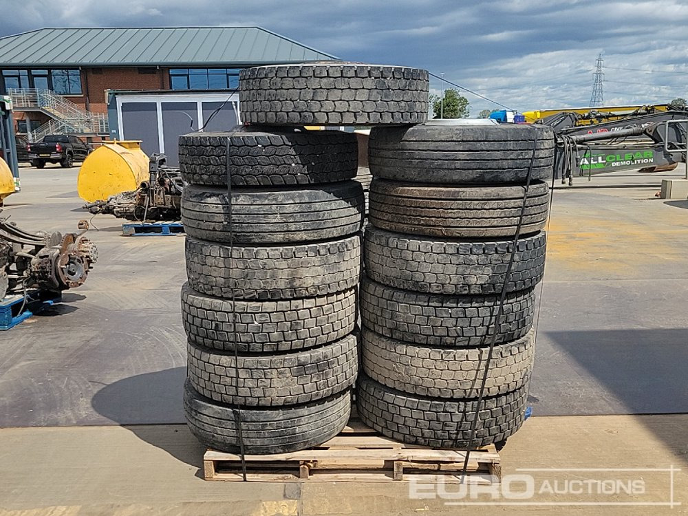 Guma Selection of Various Size Tyre & Rim (13 of): slika 8