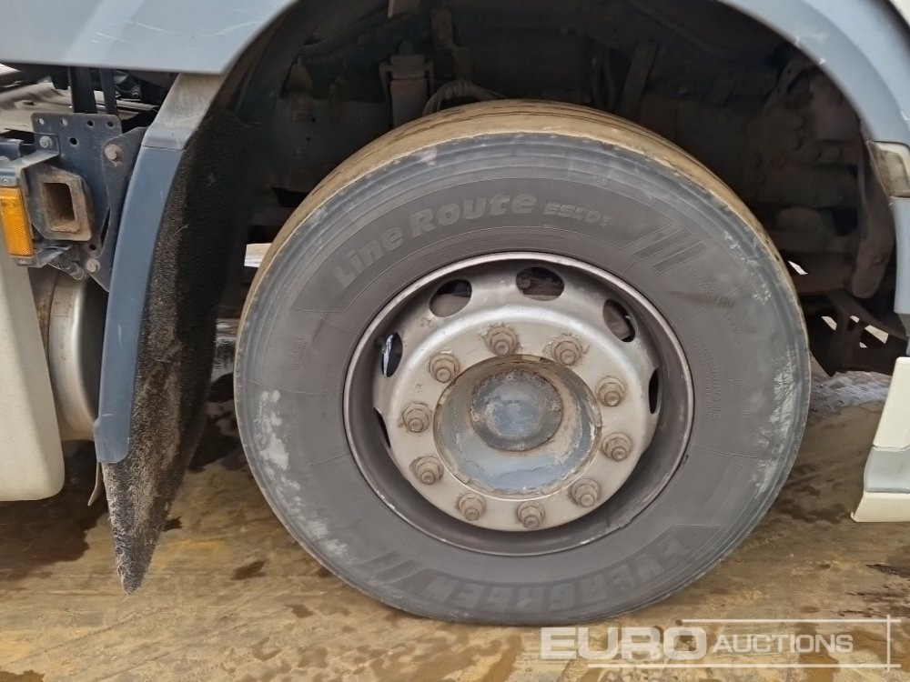 Tegljač 2015 DAF XF510: slika 14