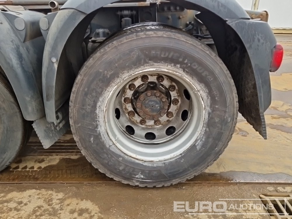 Tegljač 2015 DAF XF510: slika 11