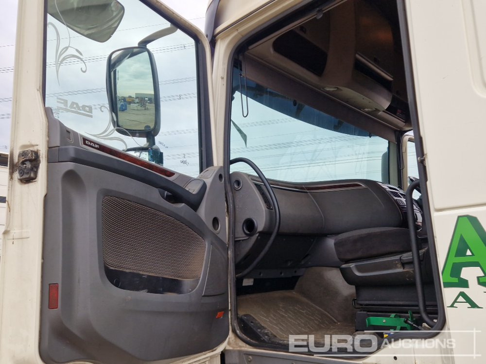 Tegljač 2015 DAF XF510: slika 23