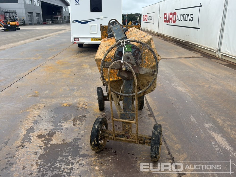 Terex Diesel Mixer, Yanmar Electric Start Engine - Mešalica za beton: slika 4 Terex Diesel Mixer, Yanmar Electric Start Engine - Mešalica za beton: slika 4