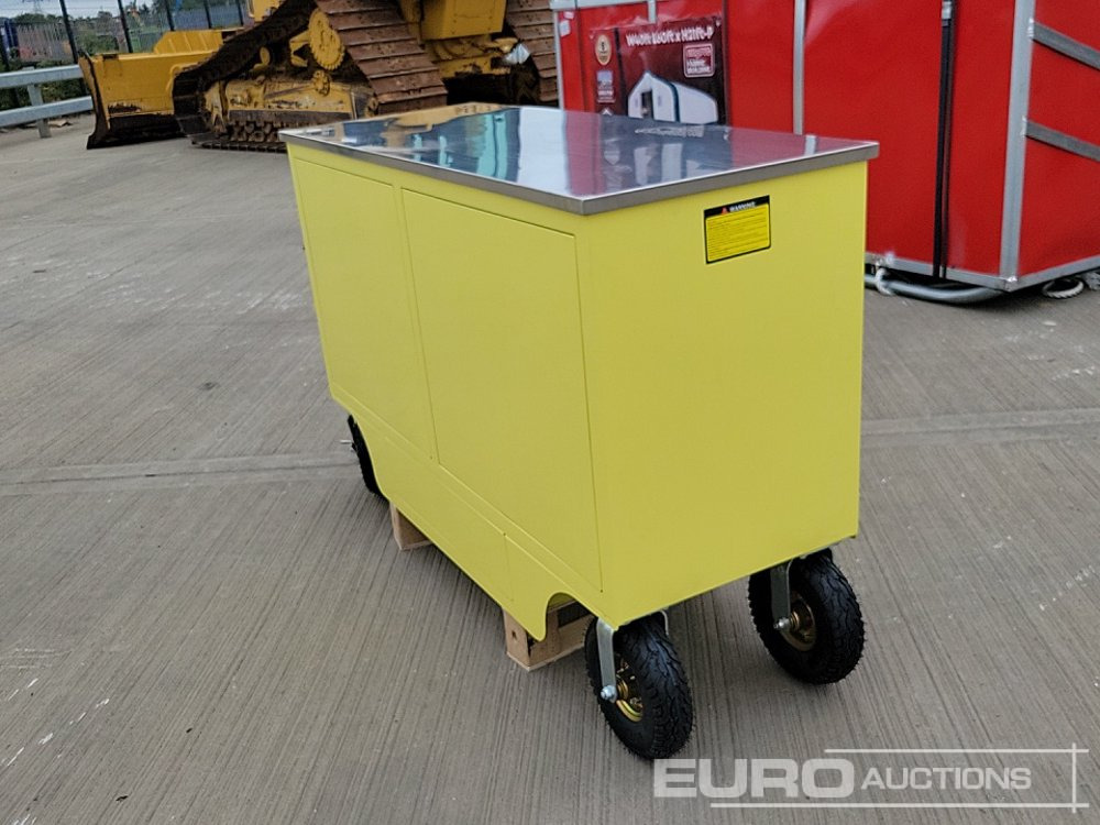 Unused 2025 4.5' Work Bench, 7 Drawers, 2 Cabinets - Гаражна опрема: slika 5 Unused 2025 4.5' Work Bench, 7 Drawers, 2 Cabinets - Гаражна опрема: slika 5