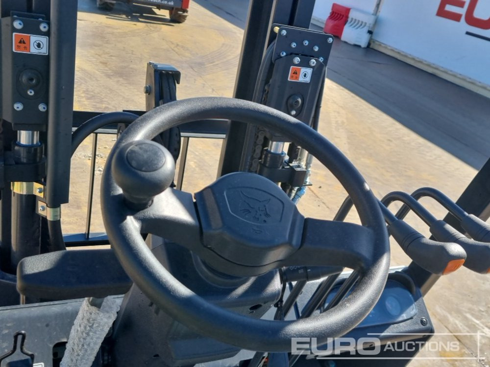 Viljuškar Unused 2025 Bobcat D30NX: slika 31
